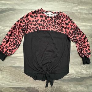 Lady J Animal Print Knit Top Size Small